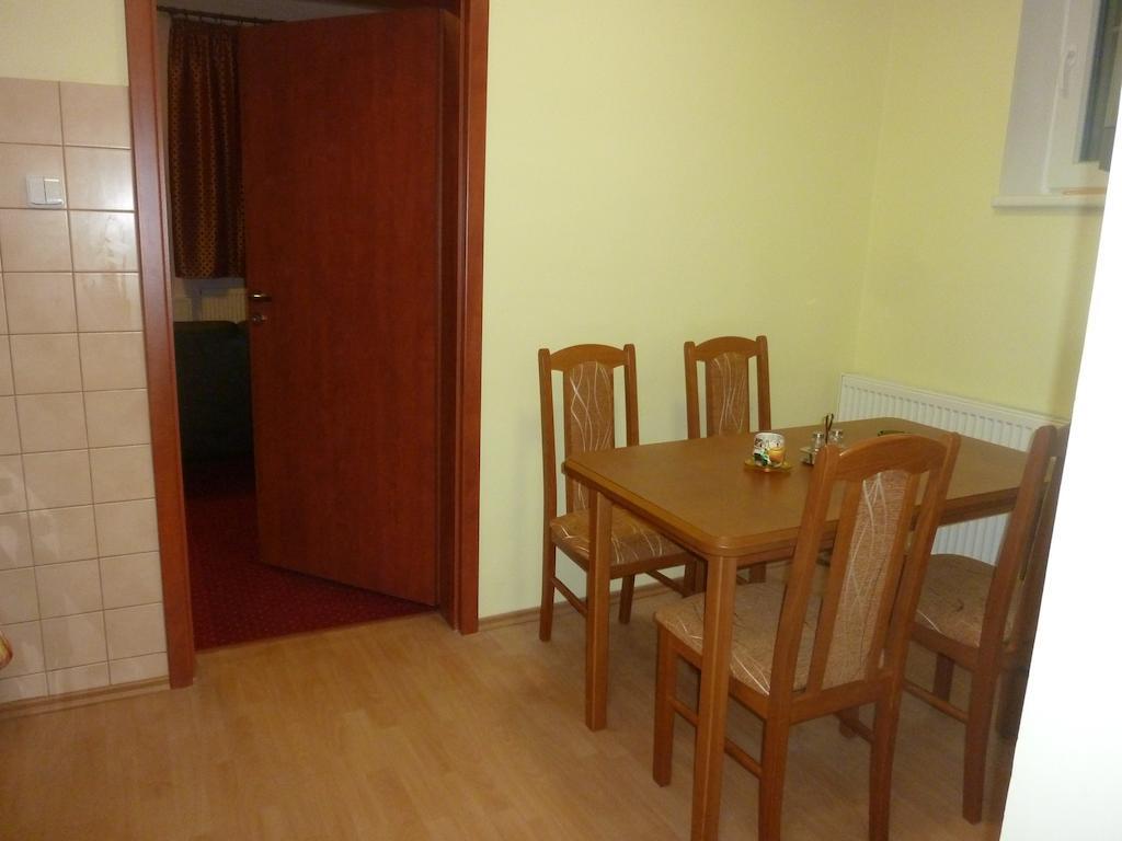Apartment Karlovy Vary Habitación foto